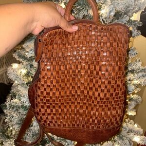 Vilencia Holland Woven Backpack